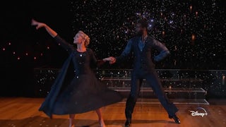 Un'esperienza unica | Dancing With The Stars | Disney+